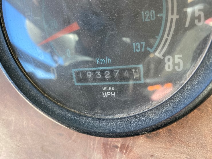 1994-international-paystar-5000-image-54