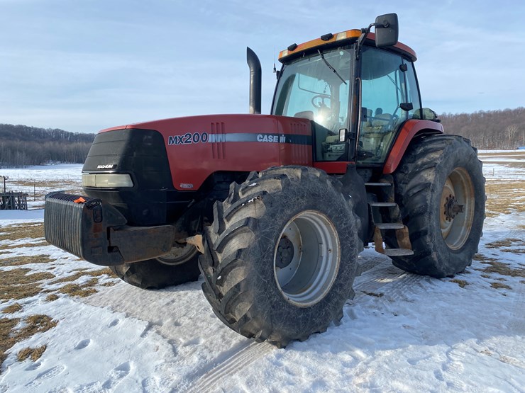 #120-•-2001-case-mx200-magnum-tractor-(colfax,-wi)-image-1