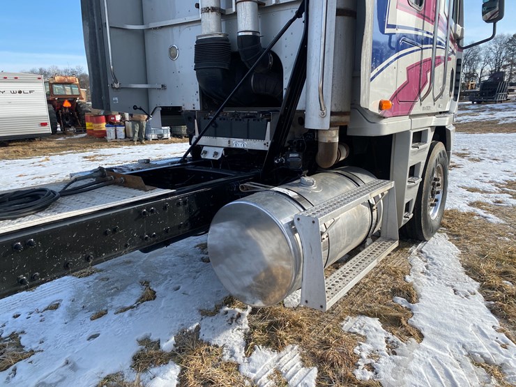 2003-freightliner-argosy-image-36