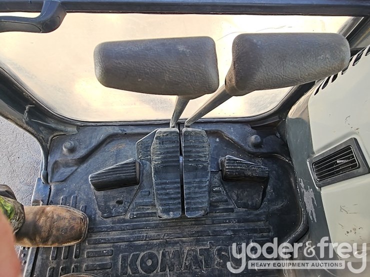 2007-komatsu-pc300-lc-image-44