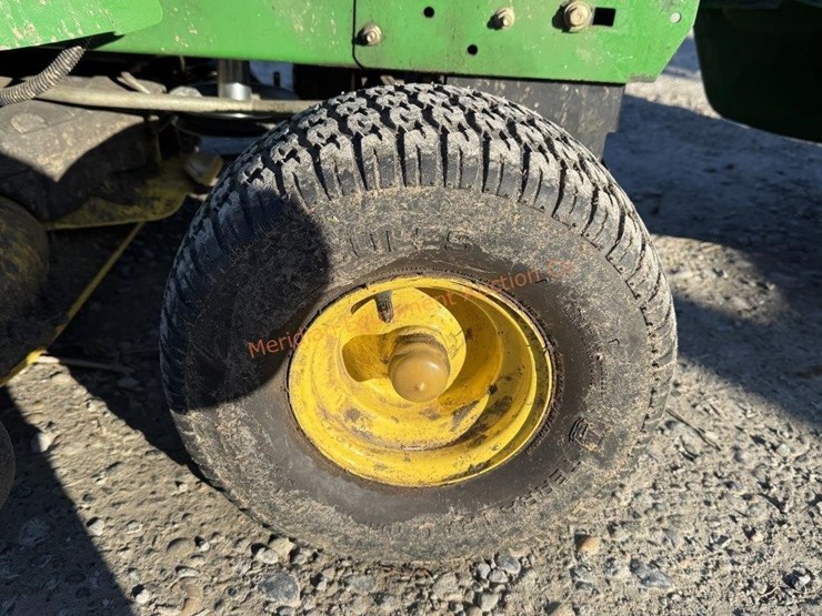 john-deere-180-image-12