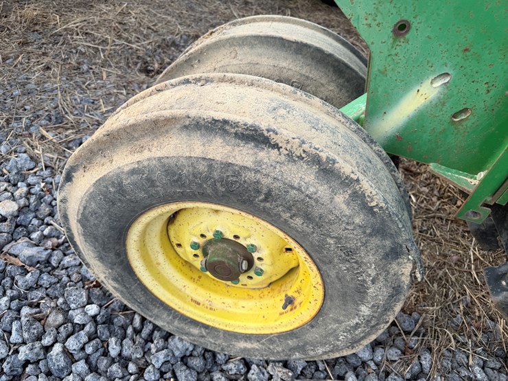 john-deere-455-image-11