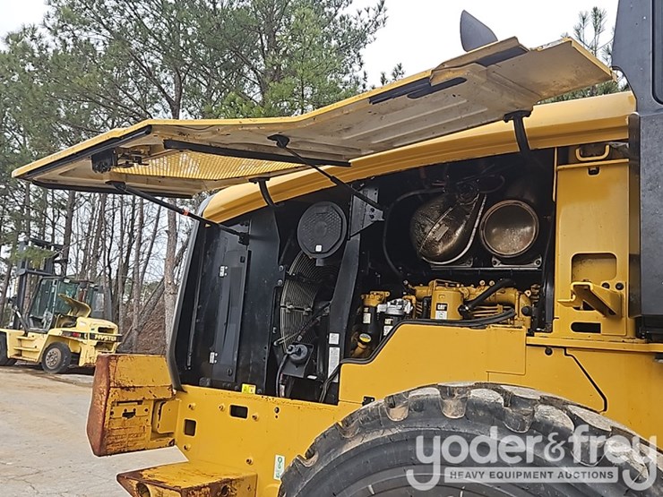 2021-caterpillar-930m-image-24