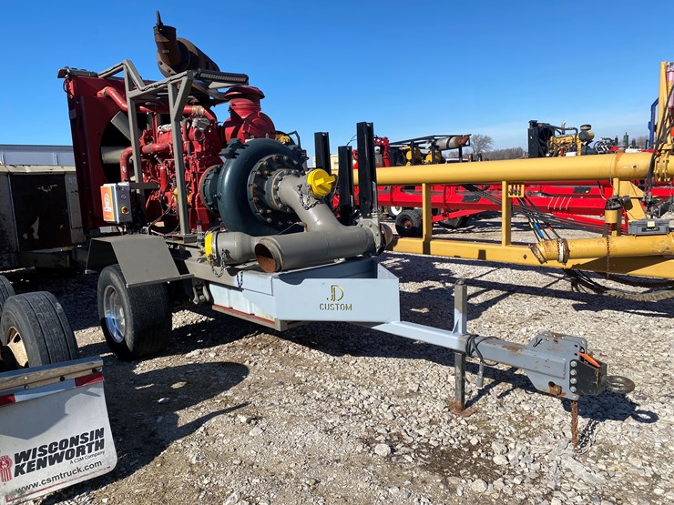 2024-custom-trailer-image-2