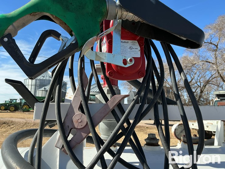 diesel-fuel-transport-trailer-image-17