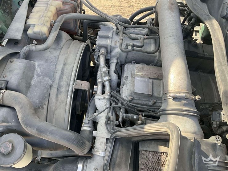 2015-international-prostar-image-9