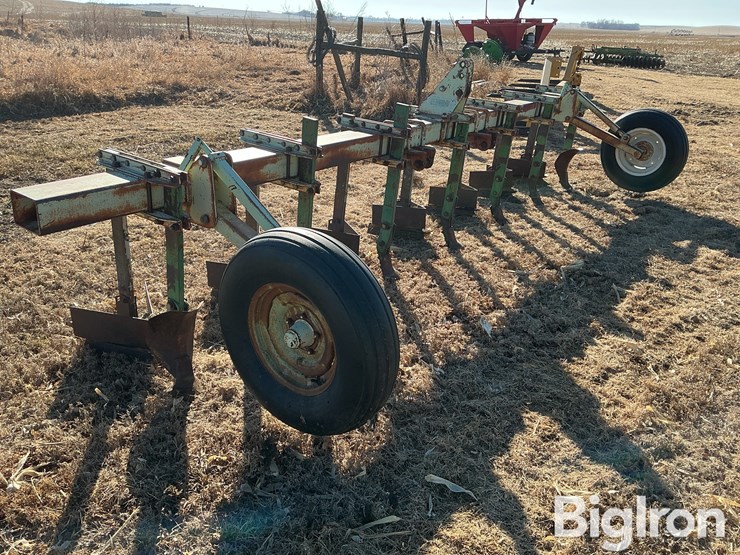 orthman-6r30”-ridger/hiller-image-3