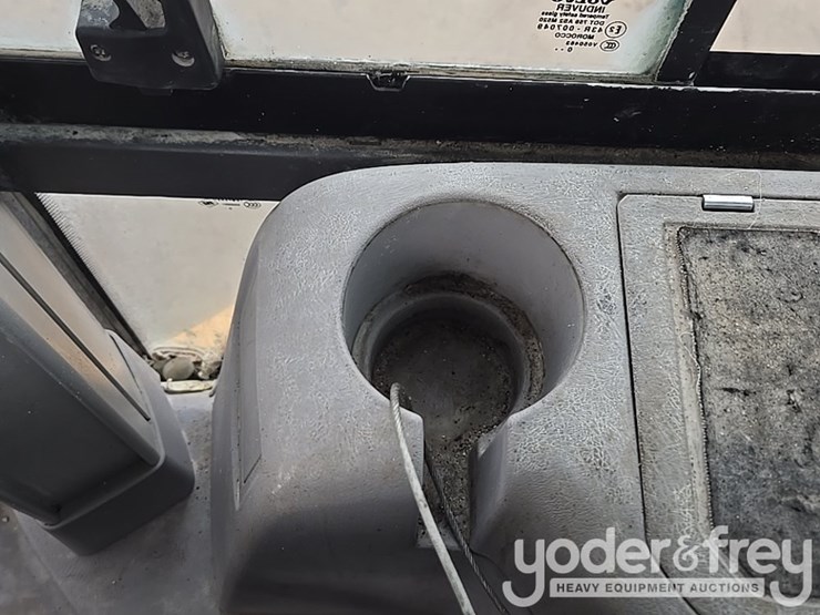 2021-volvo-l90h-image-90