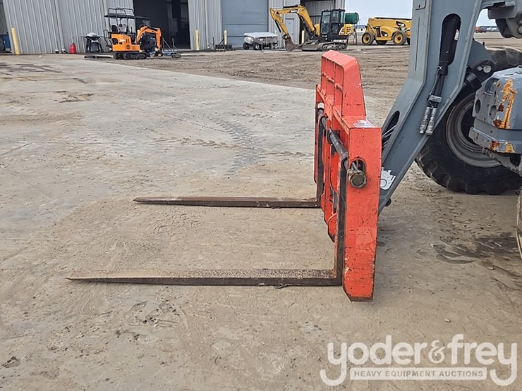 2017-skyjack-sj843th-image-8