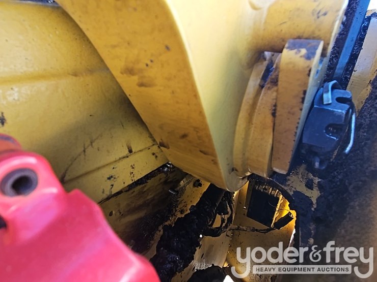 2022-caterpillar-289d3-image-27