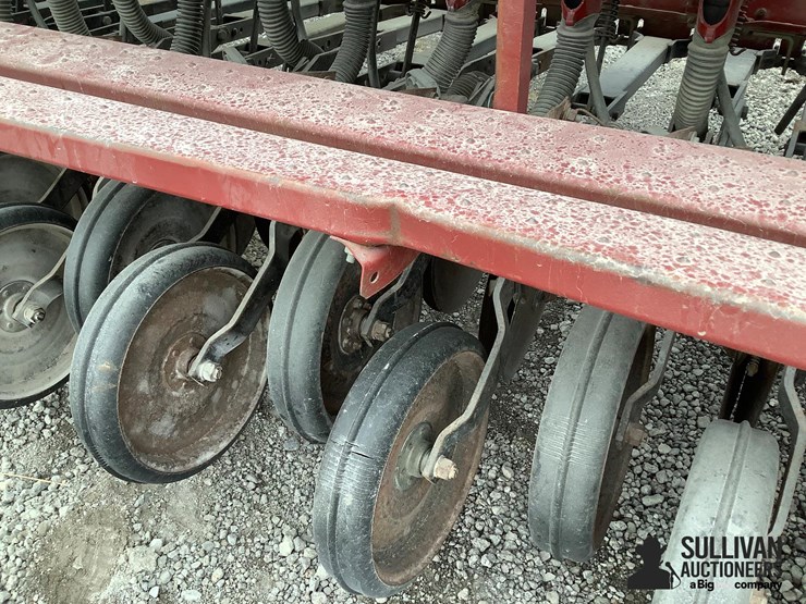 case-ih-5100-image-19