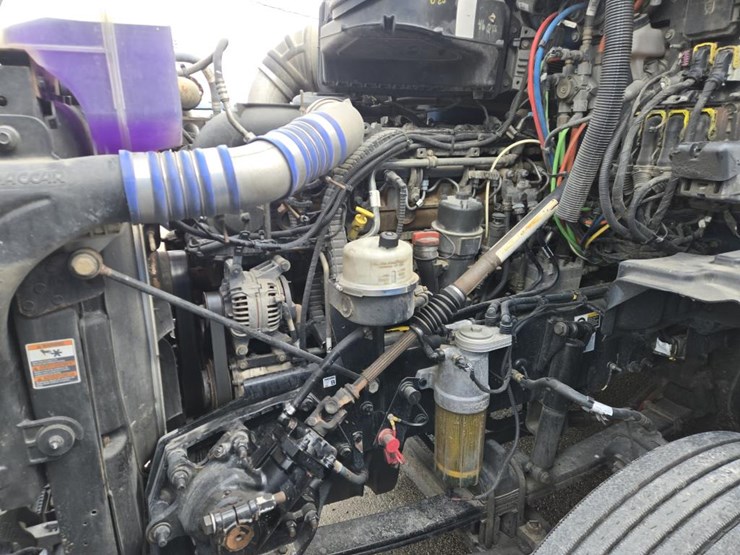 2019-kenworth-t680-image-52