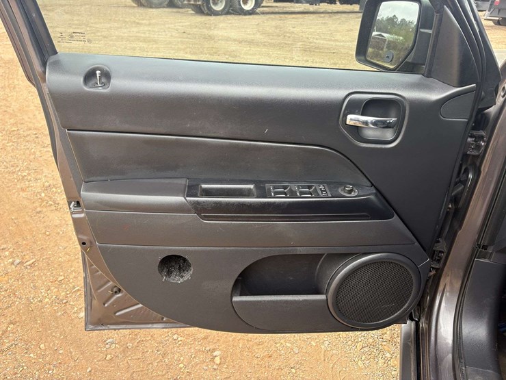 2015-jeep-patriot-image-9