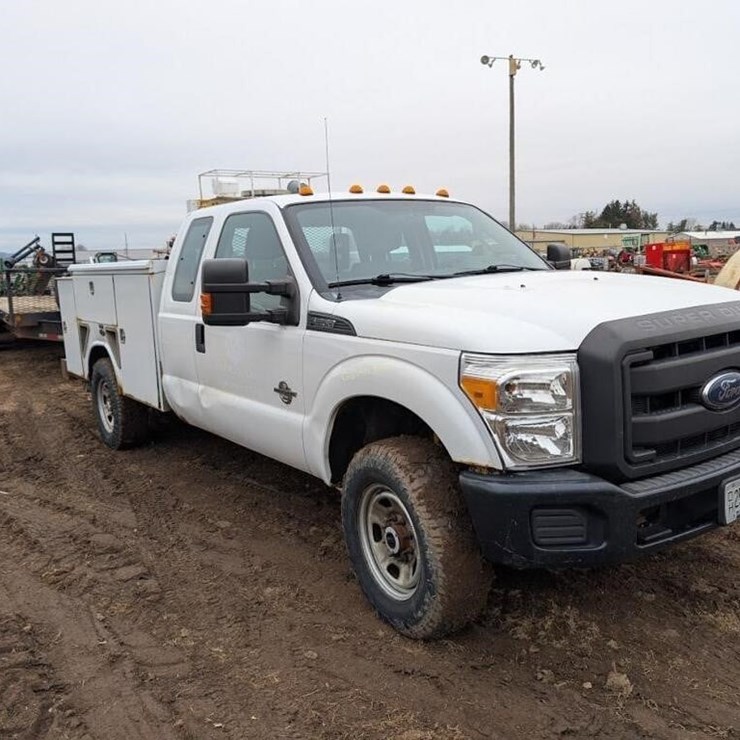 2013 FORD F350