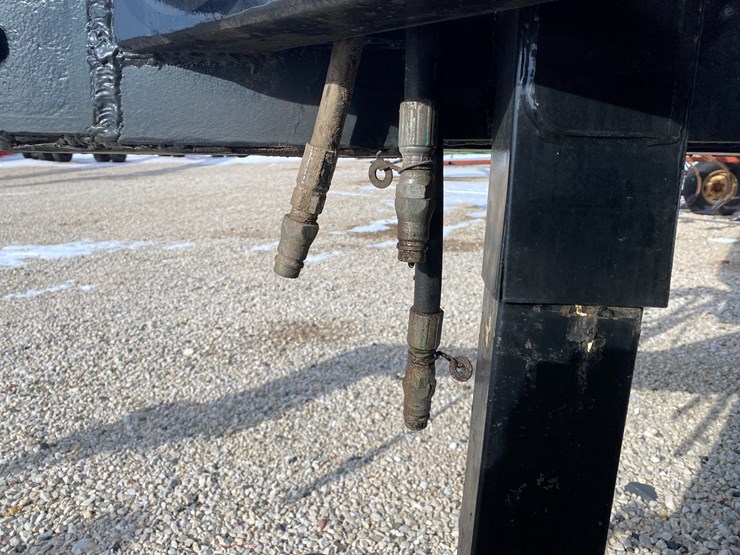 1992-byron-1512-image-17