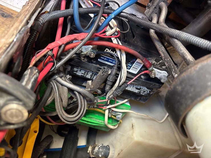 2013-29ft.-larson-lxi292-boat-with-30ft-t/a-loadmaster-boat-trailer-image-7