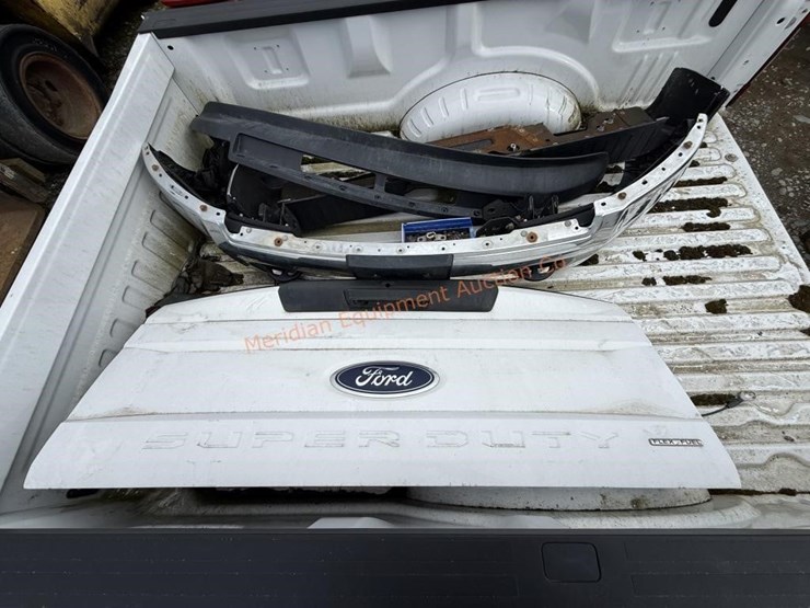 2020-ford-f350-image-3