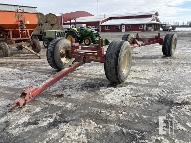 2016-meyer-x1704-image-3