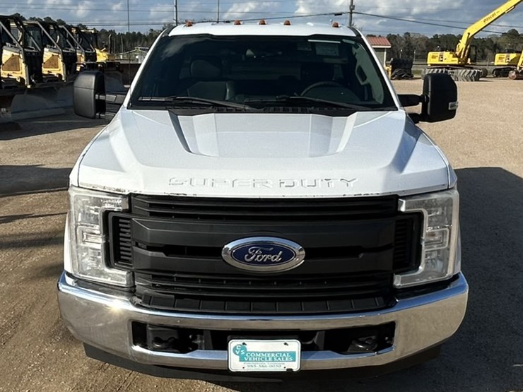 2017-ford-f250-image-8