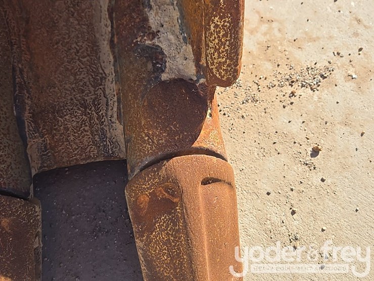 2008-komatsu-pc200-lc-8-image-33