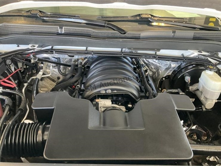 2015-chevrolet-silverado-1500-image-12