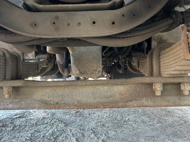 2002-international-7400-image-38