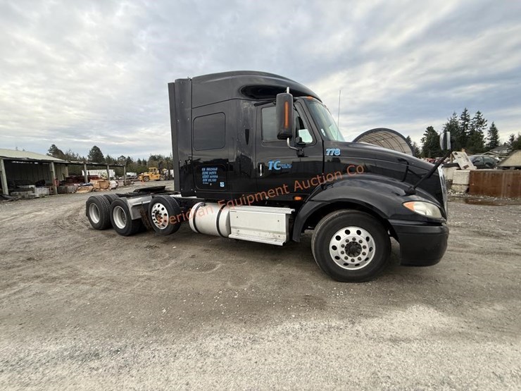 2017-international-prostar-image-11