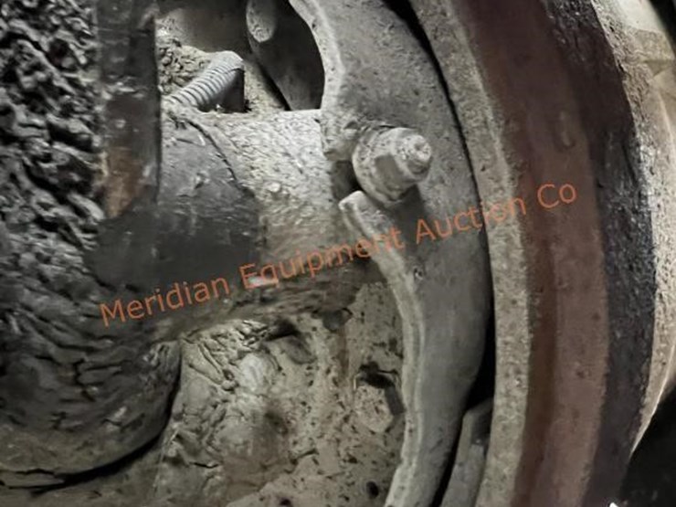 2012-kenworth-t600-image-11