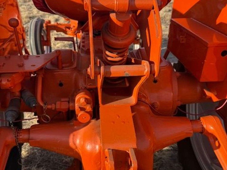 1958-allis-chalmers-d17-image-5