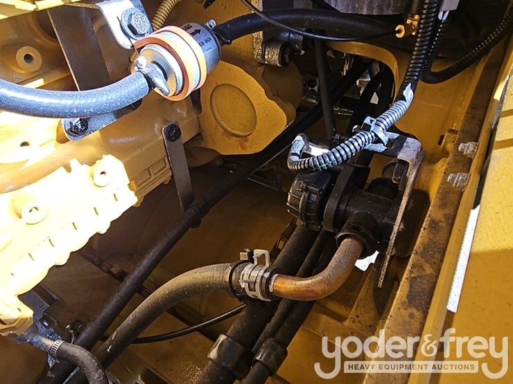 2026-caterpillar-930-image-41