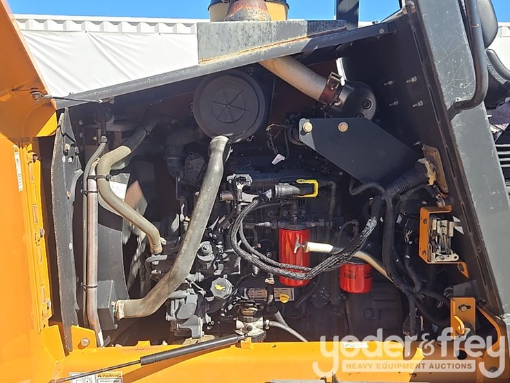 2018-case-586h-image-40