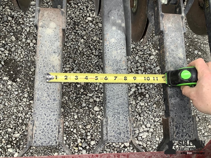 case-ih-5100-image-12