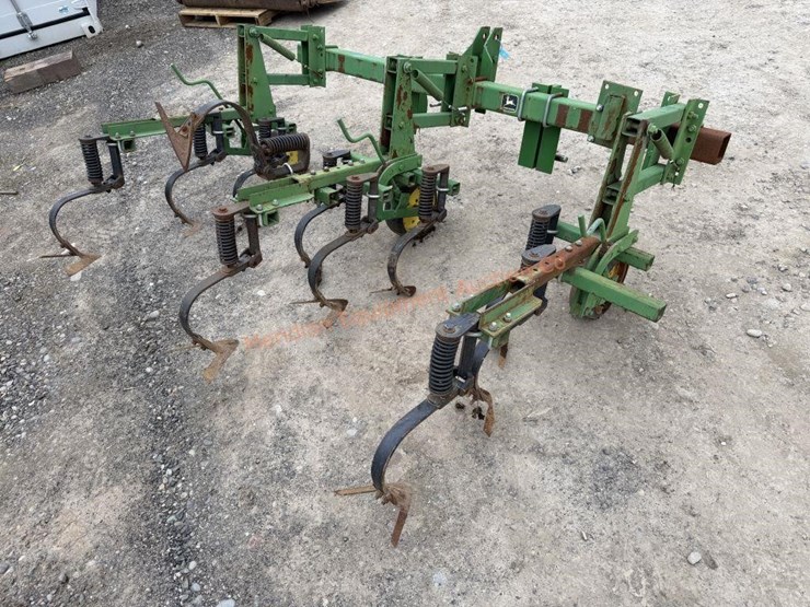 john-deere-2-image-6