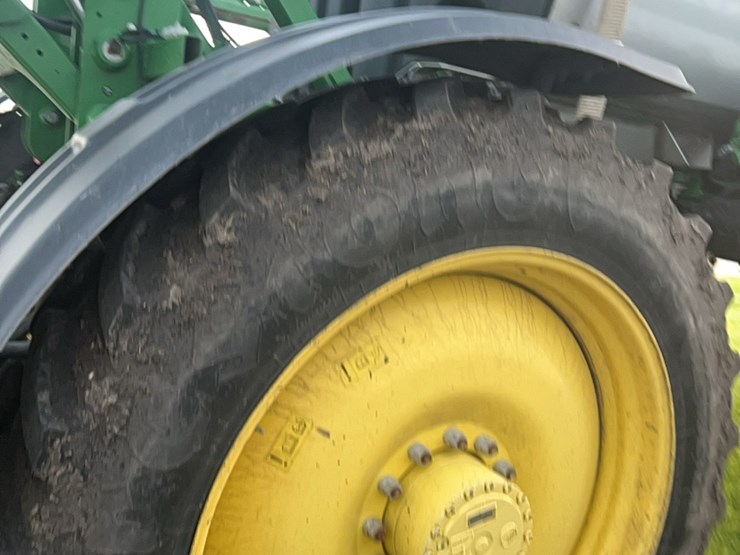 2014-john-deere-r4030-image-127