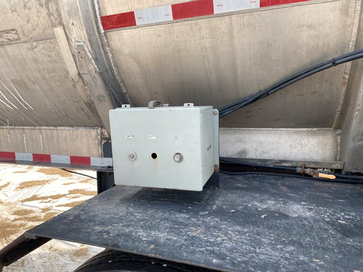 1980-trailmobile-tanker-image-20