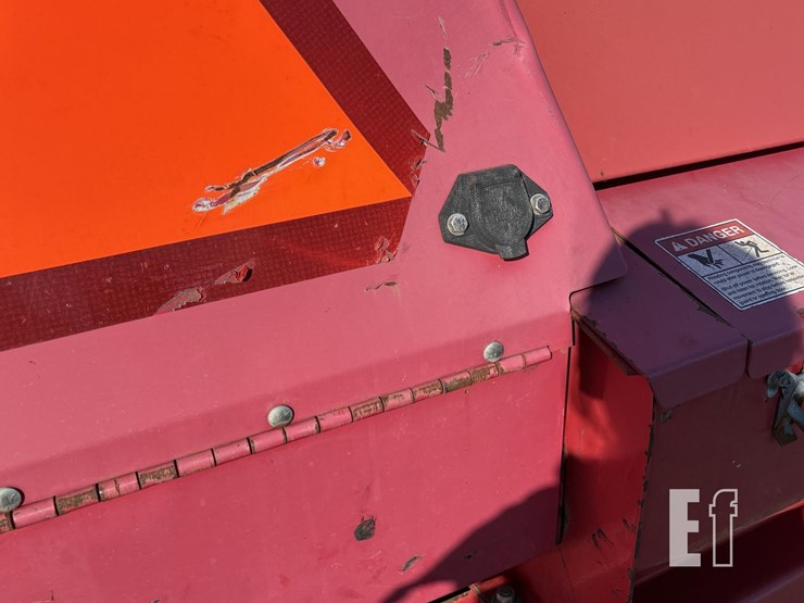 gehl-cb1085-image-11