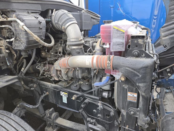 2019-kenworth-t680-image-49