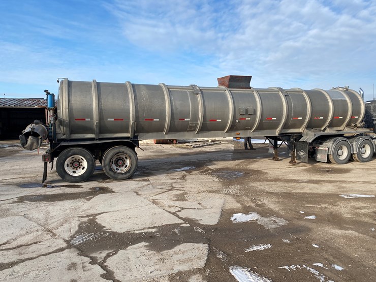 1980-trailmobile-tanker-image-6