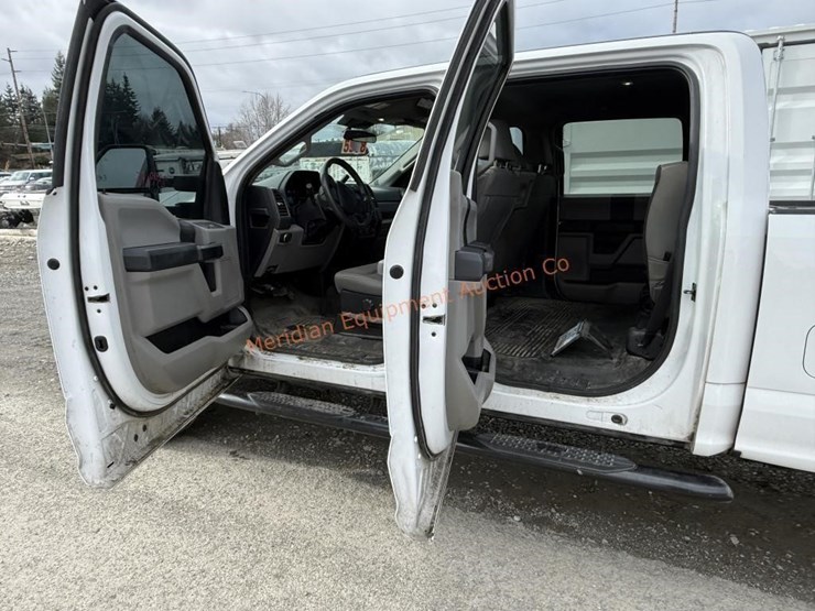 2020-ford-f350-image-21