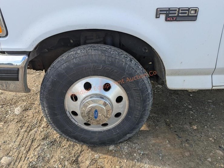 1995-ford-f350-xlt-image-29