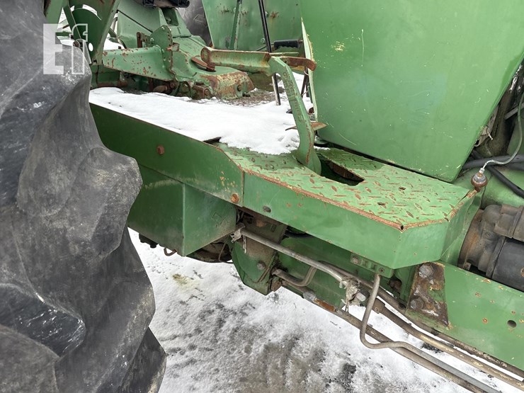 john-deere-2940-image-6