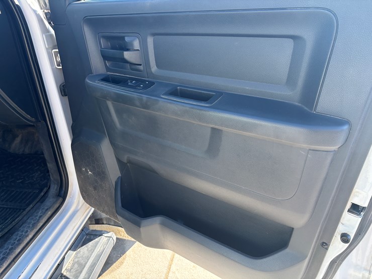 #2296-•-2011-dodge-4500-service-truck-image-33