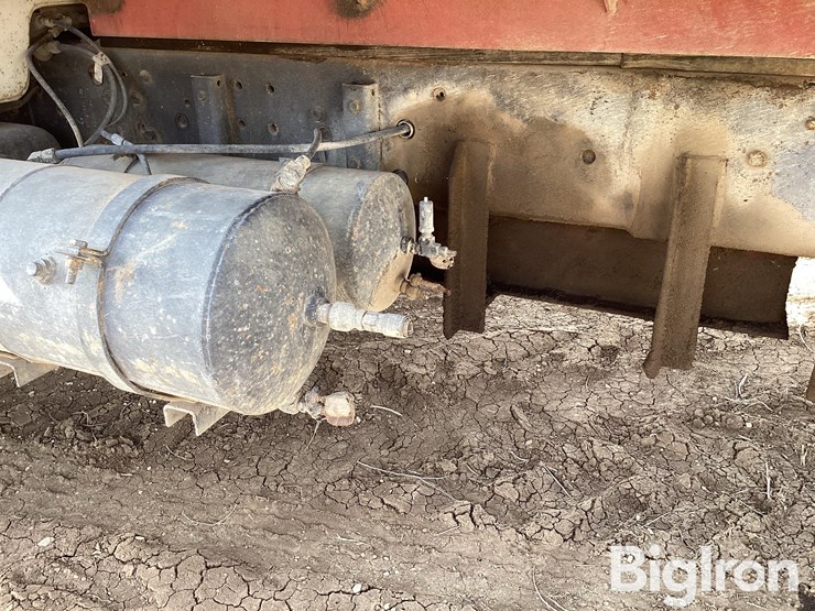 1975-chevorlet-c65-t/a-grain-truck-image-14