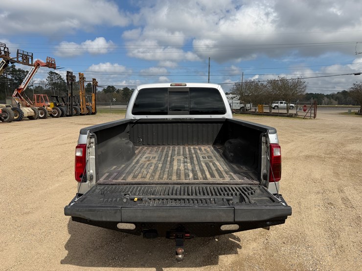 2011-ford-f250-image-5