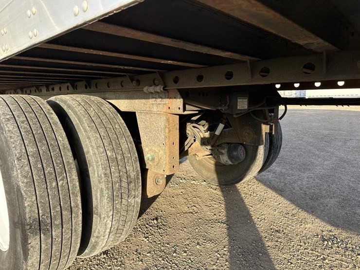 2018-utility-53'-image-11