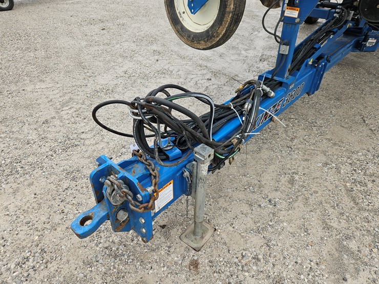 2011-kinze-3600-image-2