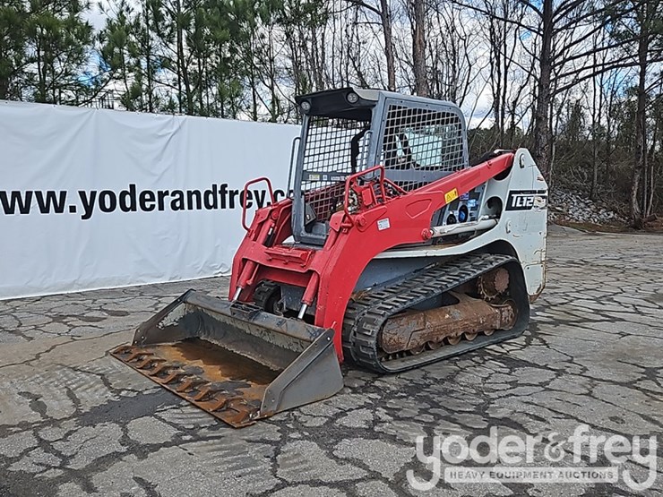 2017-takeuchi-tl12r2-image-1