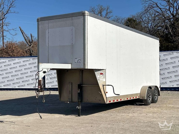 2018-sundowner-fd-306-rev-a-24ft.-t/a-enclosed-gooseneck-trailer-image-1