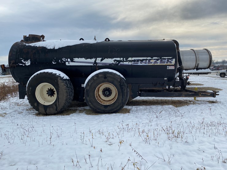 #1200-•-balzer-6000-tandem-axle-tanker-(no-title)-(st.-nazianz,-wi)-image-6