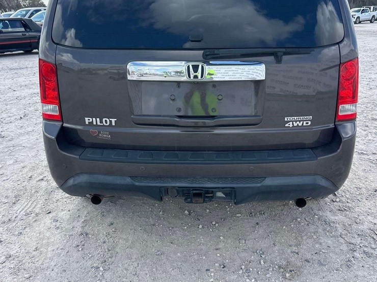 2013-honda-pilot-image-25